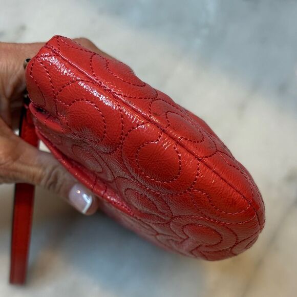 Coach Wristlet Bag Purse Leather Signature OpArt Logo Quilted Clutch Mini Bag - Picture 10 of 16